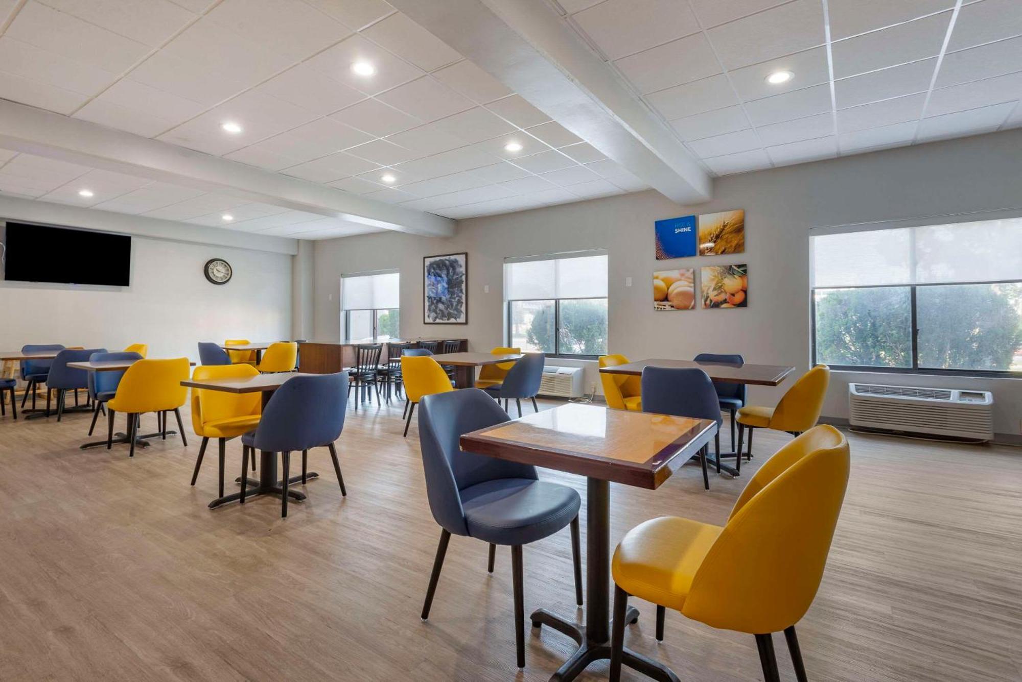 Comfort Inn Philadelphia International Airport West Chester Eksteriør billede